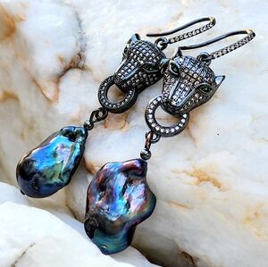 Long Dangling Earrings large Black Tahitian Pearl Rhodium Diamond Cut Pave